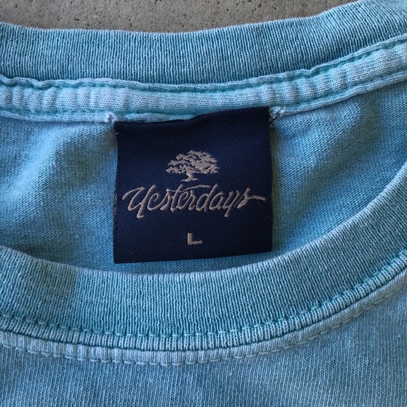 Vintage kauai Hawaiian Tee shirt - Picture 2 of 4